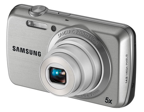 Malé kompakty Samsung ES80 a PL20