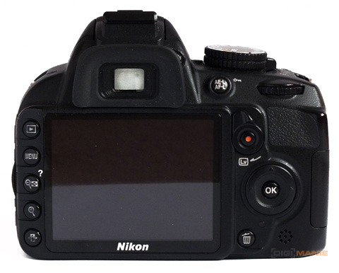 Nikon D3100: základ nabídky DSLR