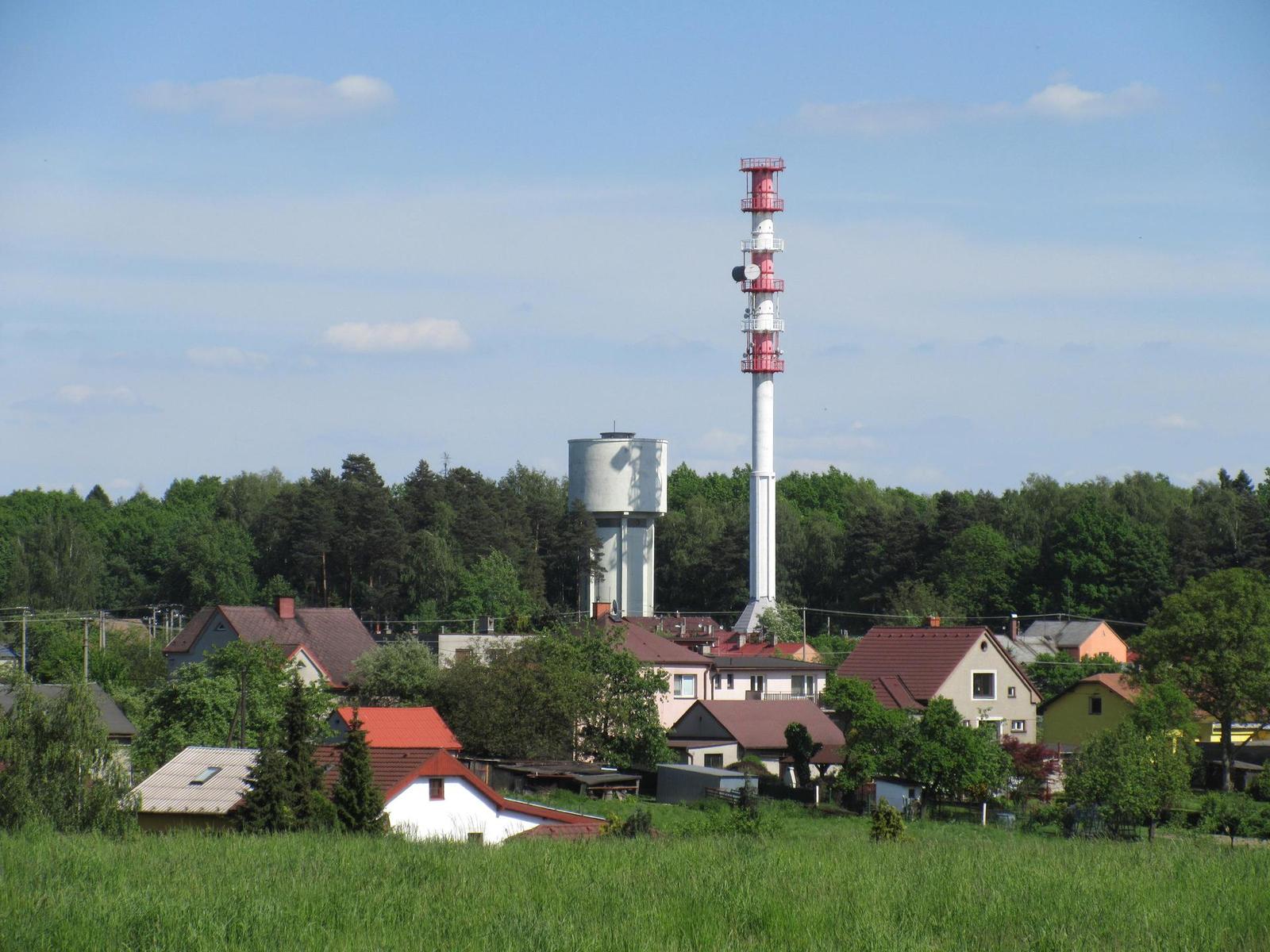 Canon IXUS 285 HS: kamarád do kabelky