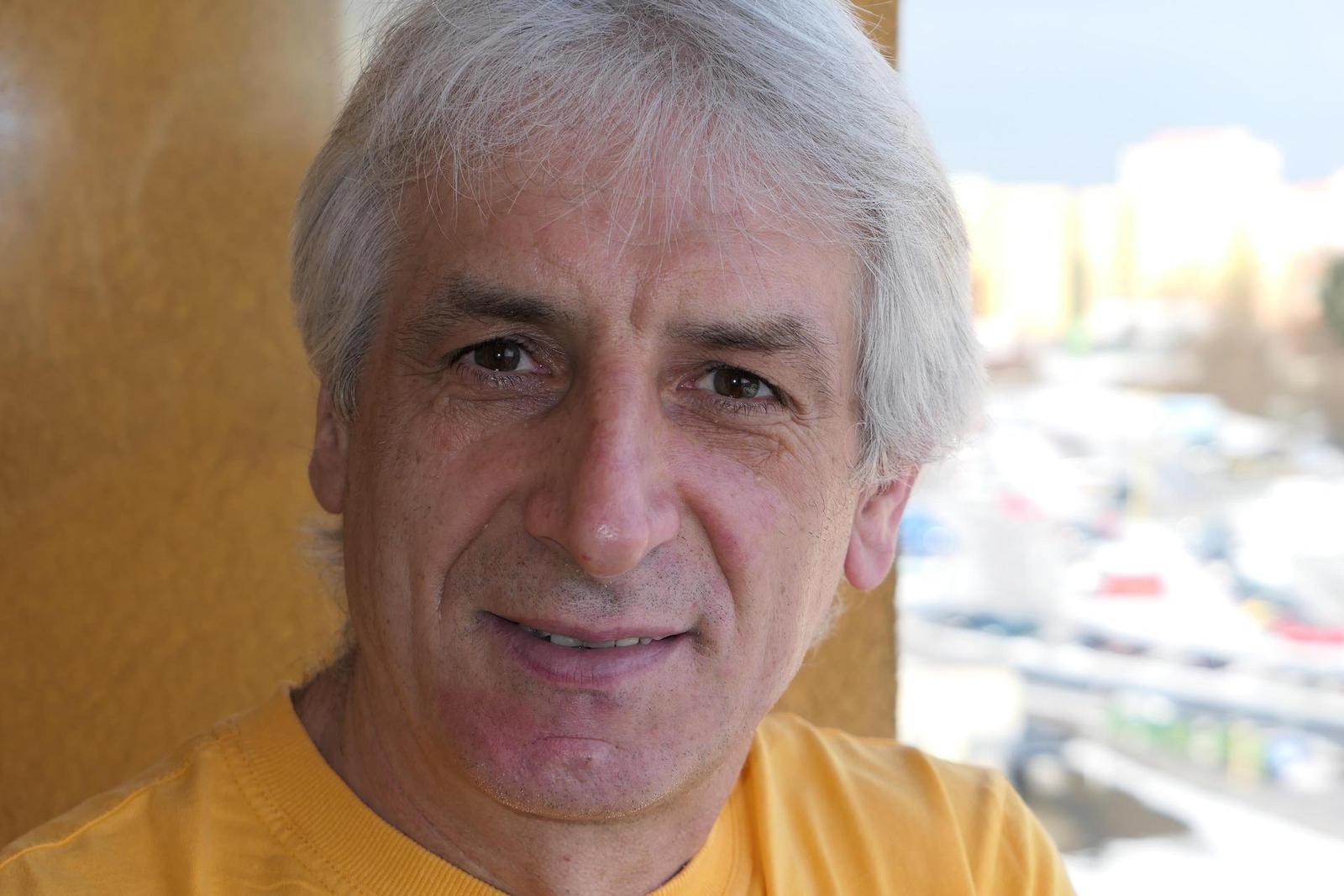 Panasonic Lumix LX15: noční borec