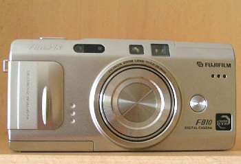 FinePix F810: použitelných 12 milionů a málo šumu