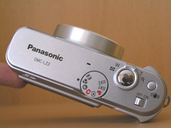 Lumix LZ2: stabilizovaná miniatura