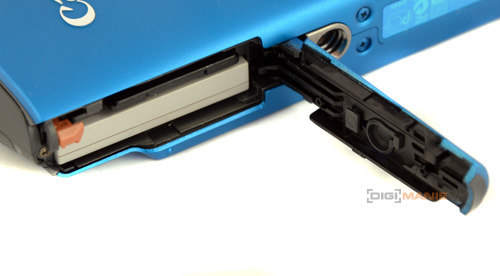 Canon IXUS 230 HS: nebeský univerzál