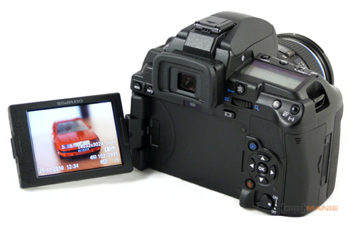 Olympus E-5: profík do nepohody