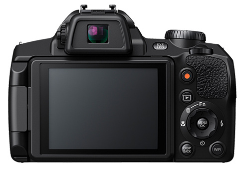 První voděodolný 50× ultrazoom Fujifilm FinePix S1