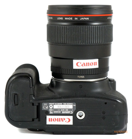 Canon EOS 60D: na pomezí dvou světů