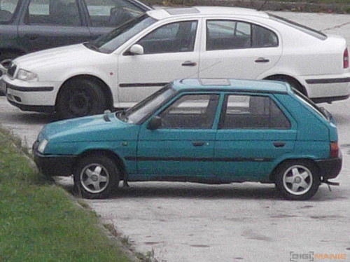 Fujifilm FinePix T200: nejlevnější ultrazoom Fuji