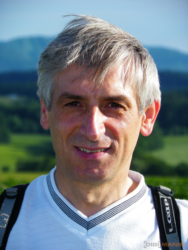 Pentax X70: neobyčejně univerzální kliďas