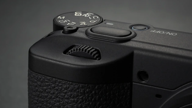 Ricoh GR IV Monochrome