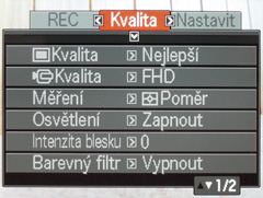 Casio EXILIM ZR100: kapesní formule