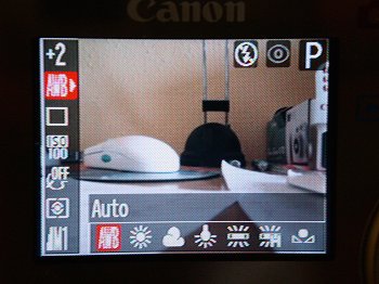 Canon PowerShot A70: Rychlý stříbrný krasavec