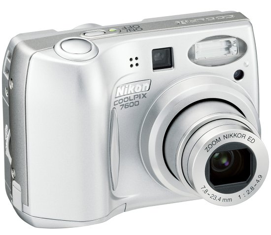 Nikon Coolpix 7600 - 7 Mpix kompakt