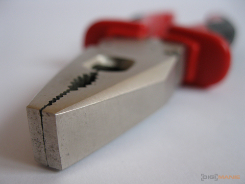 Canon PowerShot A1000 IS: ve stínu předchůdce