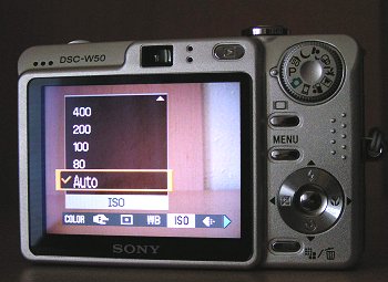 Cyber-shot DSC-W30: další kapesní citlivka