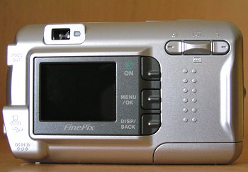 FinePix A340: funkčně minimalistický čtyřmegapixel