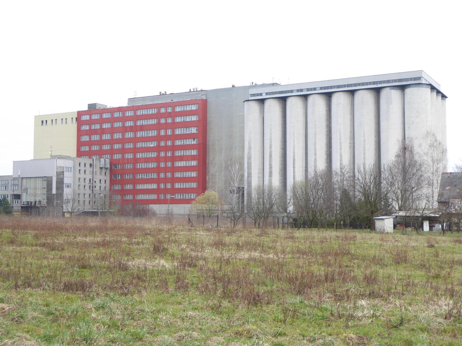 Panasonic Lumix TZ70: krůček k profi ultrazoomu