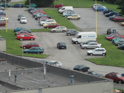 Sony Cyber-shot W350: šikovný prcek