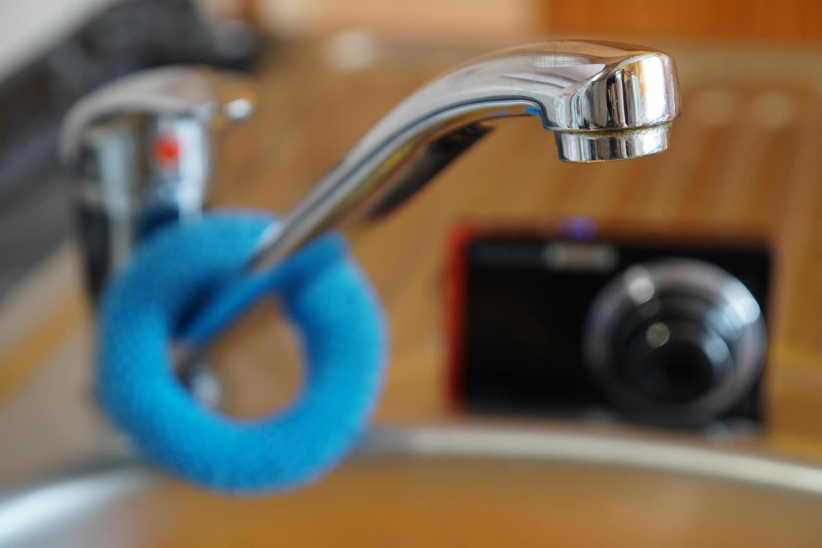 Sony Carl Zeiss Vario-Tessar T* 16-70mm F4 OSS (SEL1670Z)