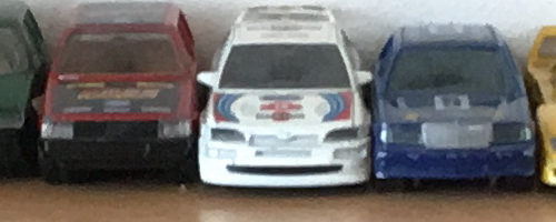 Apple iPhone SE: kompaktní silák