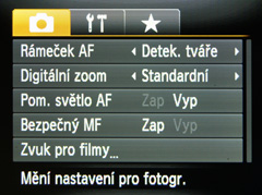 Canon PowerShot SX30 IS: sebevědomý rekordman