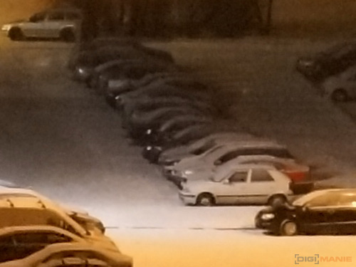 Sony SLT-A77: megapixelový přeborník