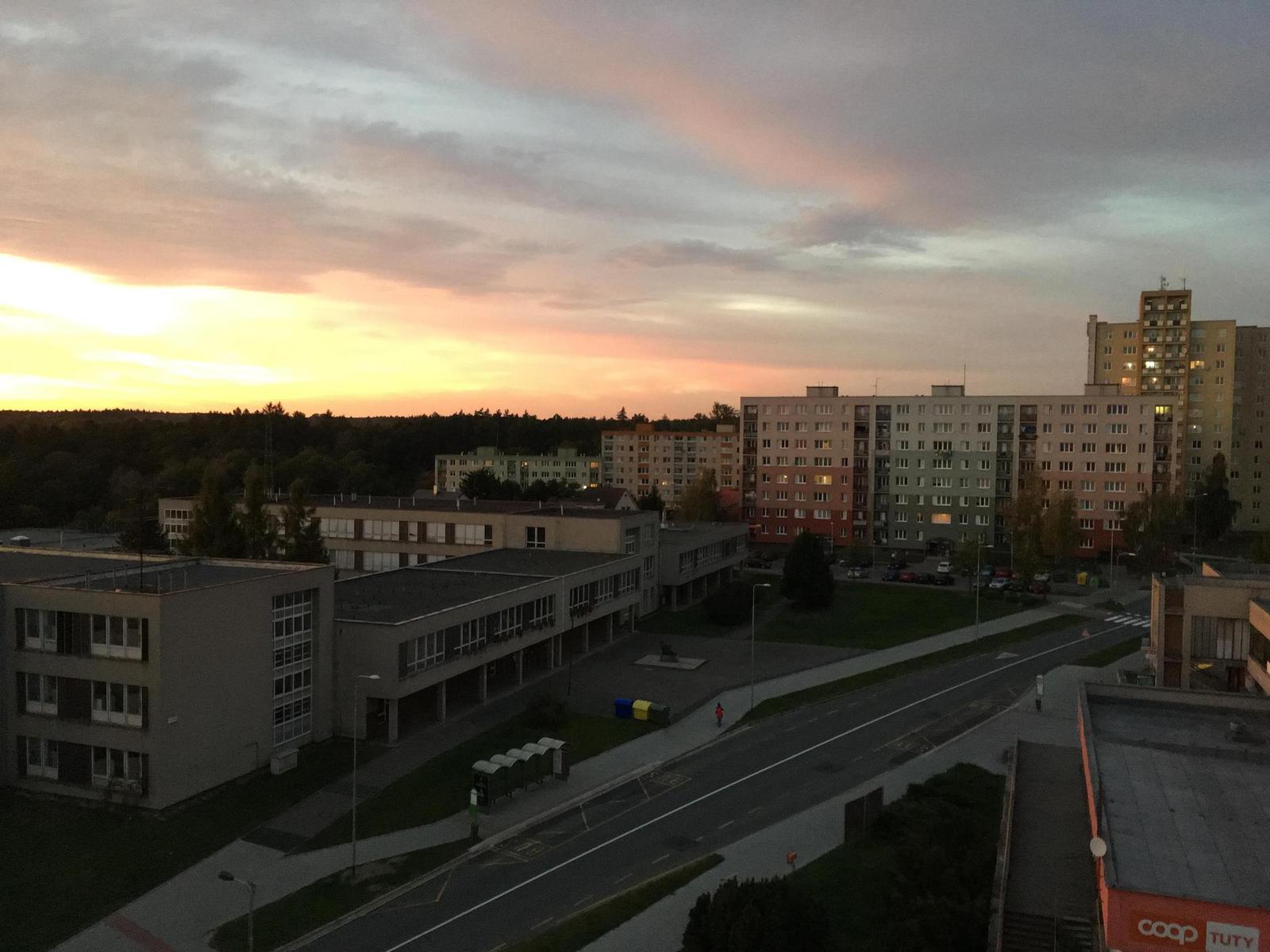 Apple iPhone SE: kompaktní silák