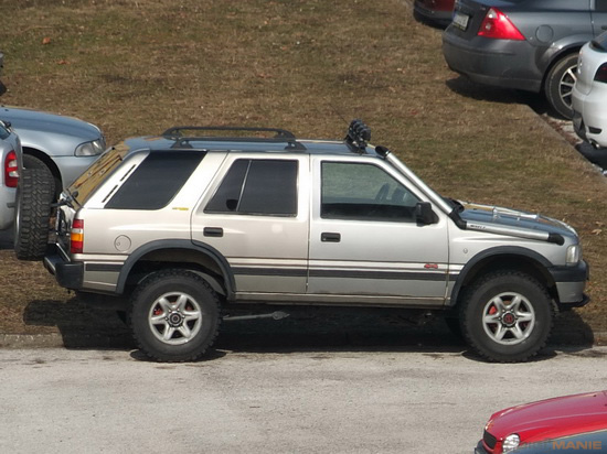 Fujifilm X-S1: jedinečný