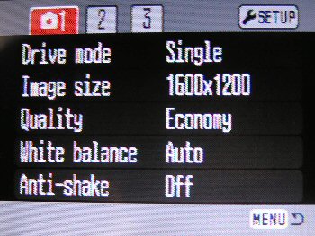 DiMAGE Z5: stabilních pět milionů