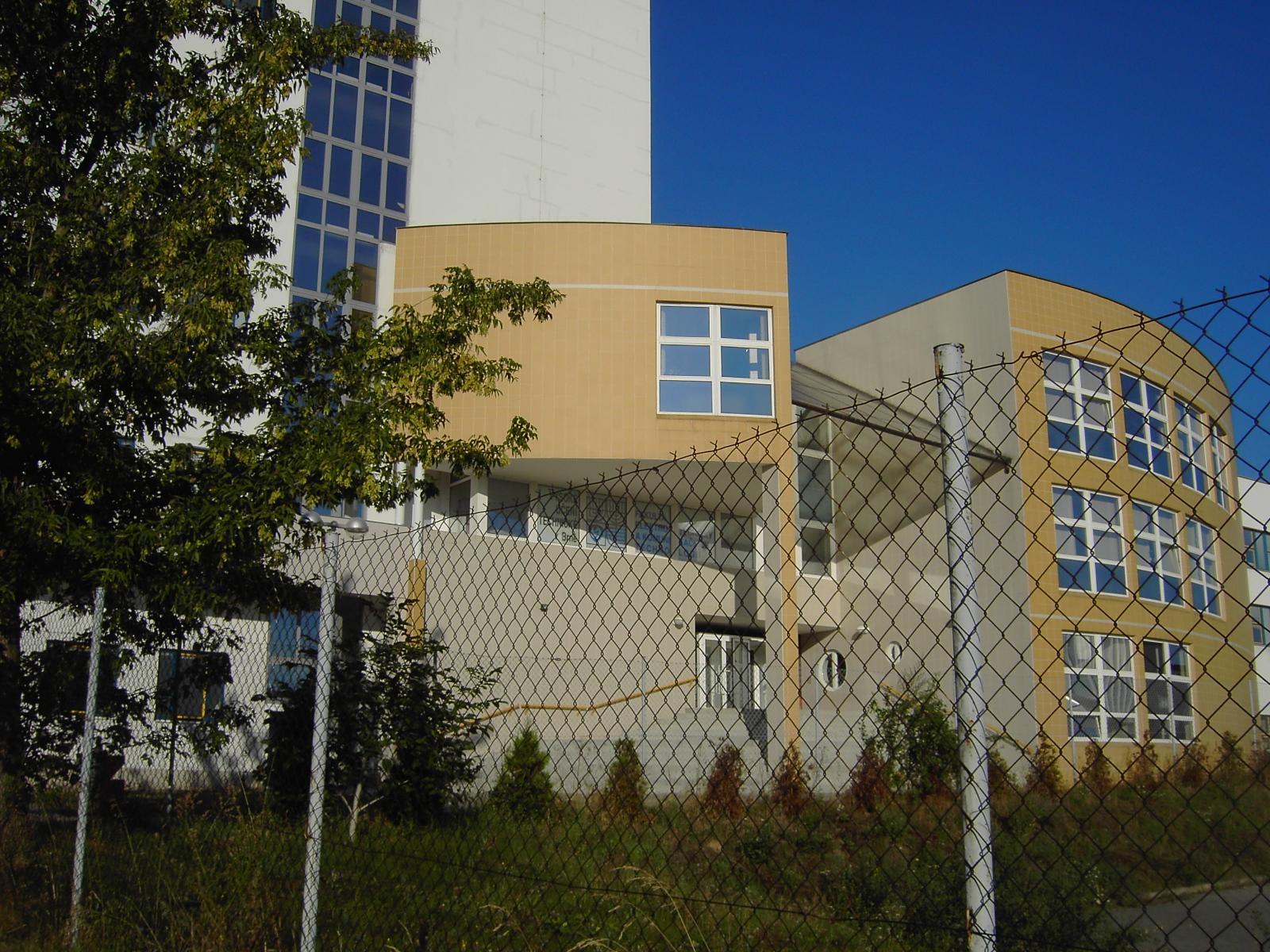 Umax Premier 6331 Zoom: slušný kompakt