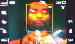 Sony DSC-T300: stylových 10 MPx s dotykovým LCD