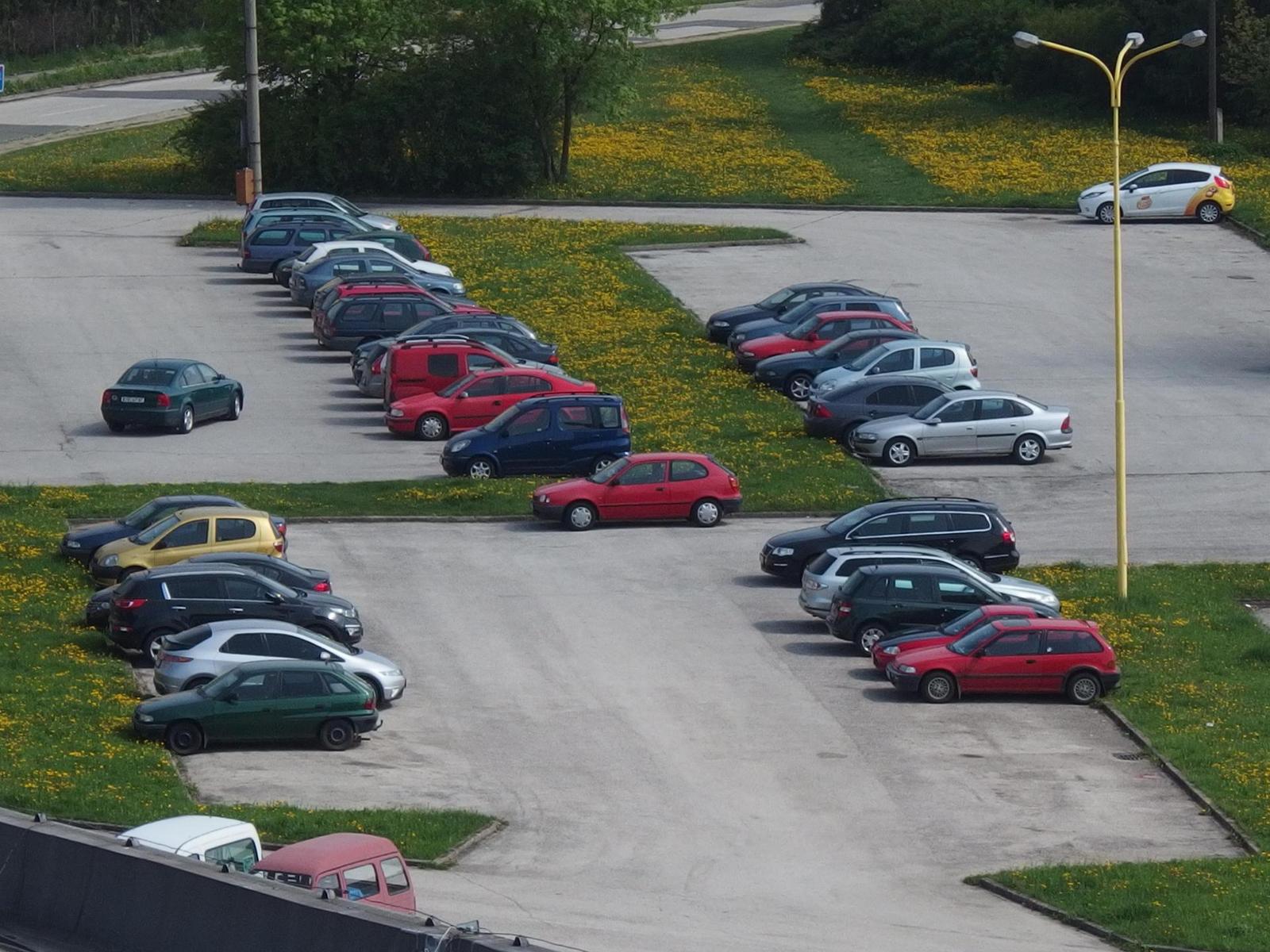 Olympus Stylus XZ-10: to nejlepší z 1/2,3"