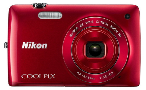 Malý Nikon Coolpix S4400 dostal také 20MPx snímač