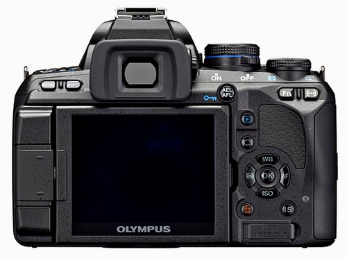 Olympus přichází s novou DSLR E-620