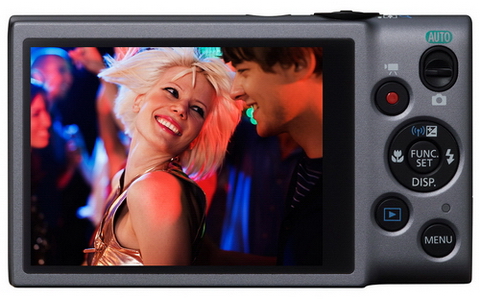 Malá stylovka Canon IXUS 140