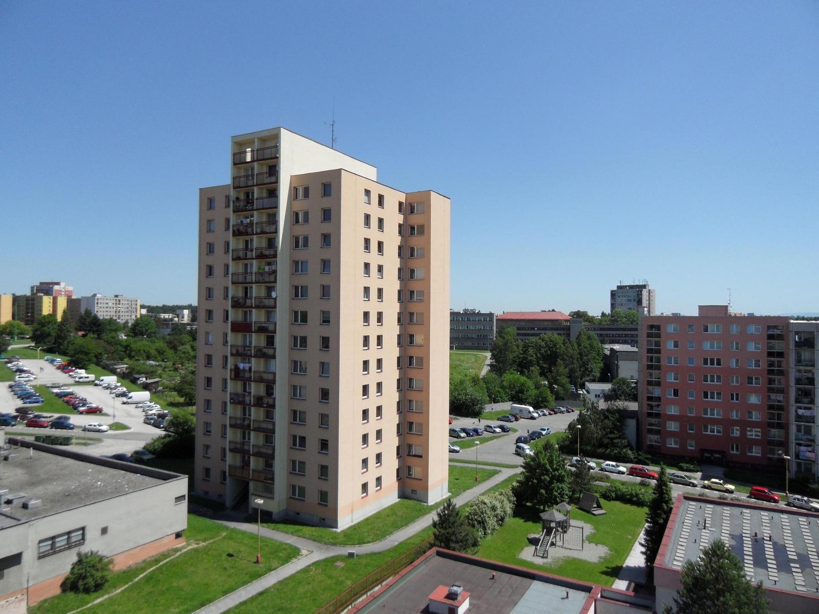 Samsung WB1000: fotoaparát s přístrojovkou