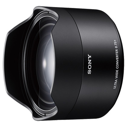 Nový full frame objektiv Sony FE 28mm F2 a širokoúhlé předsádky