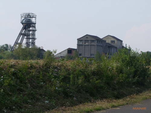 Fujifilm S100FS: jde zrcadlovkám po krku