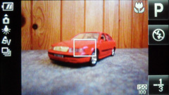 Canon IXUS 200 IS: poprvé dotykově