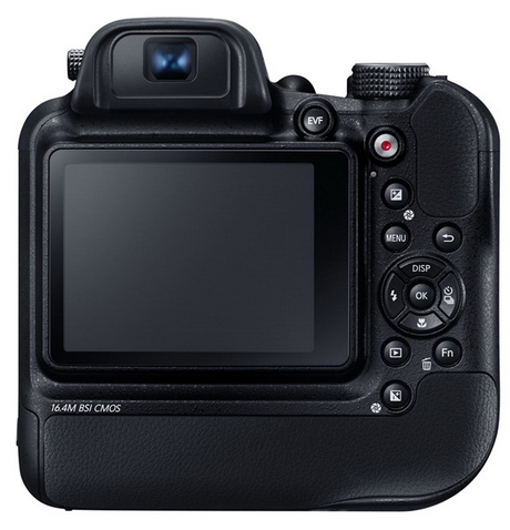 Samsung WB2200F, 60× ultrazoom se dvěma gripy