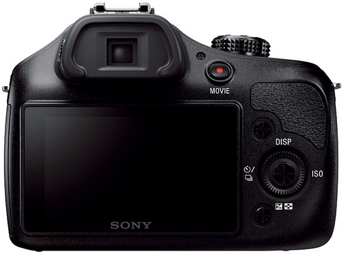 Sony uvádí levné CSC, model A3000