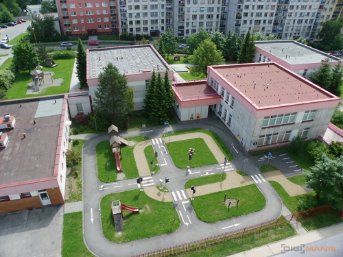 Pentax X70: neobyčejně univerzální kliďas