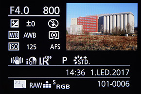Panasonic Lumix FZ2000: ultrazoom nebo profi kamera?