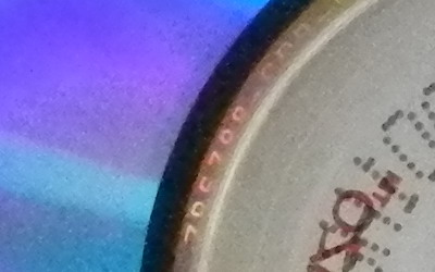 Nikon Coolpix S9100: rudý bojovník