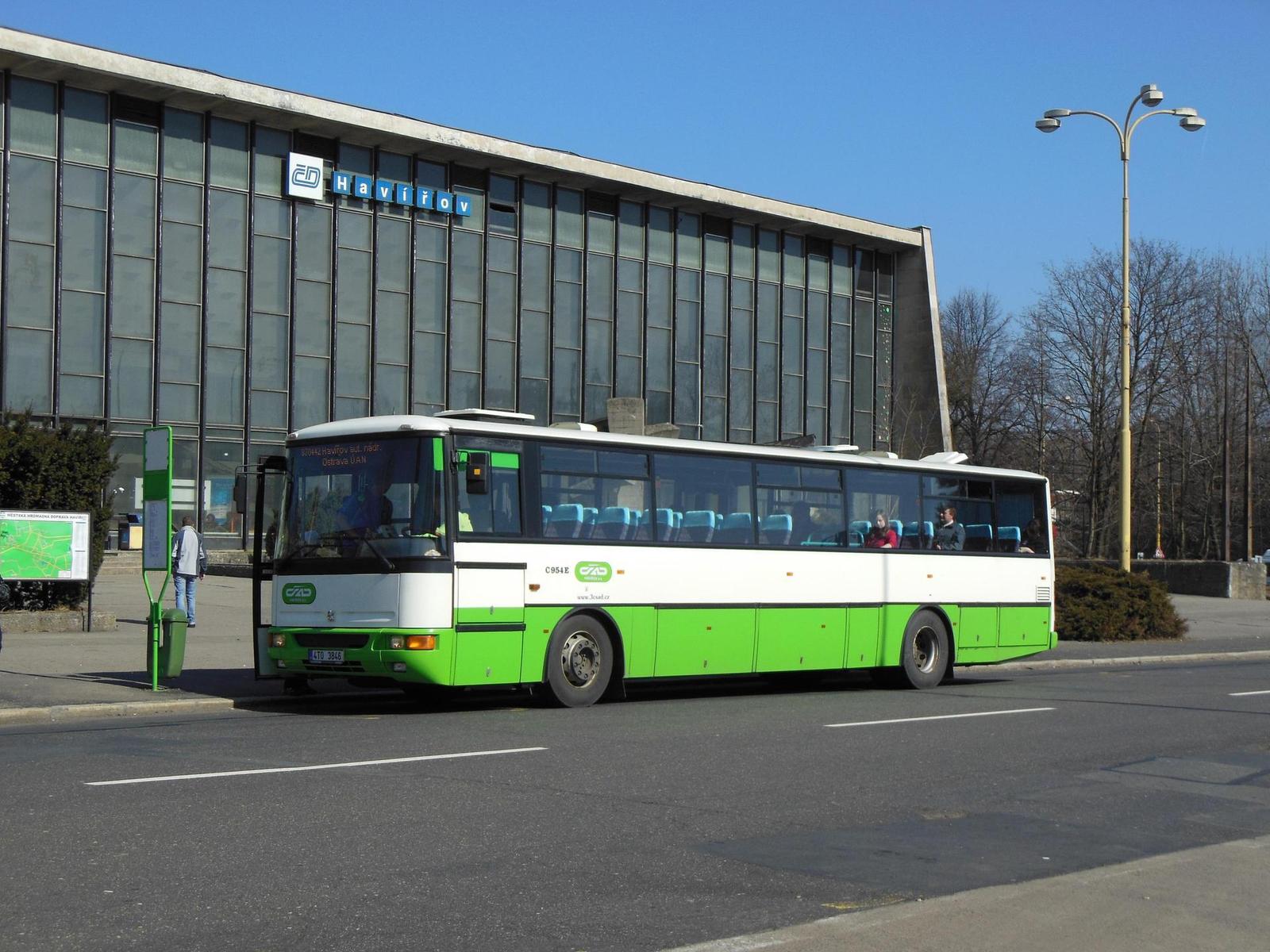 Nikon Coolpix S6300: vlk v rouše beránčím