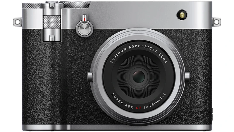 Středoformátový 102MPx kompakt: nový Fujifilm GFX100RF