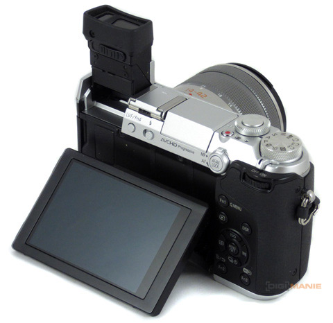 Panasonic Lumix GX7: vymazlený superfoťák