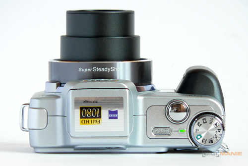 Sony DSC-H10: nejen levný ultrazoom