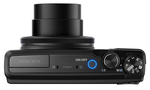 Kompaktní sen? Olympus XZ-10 s F1,8 objektivem a RAWem