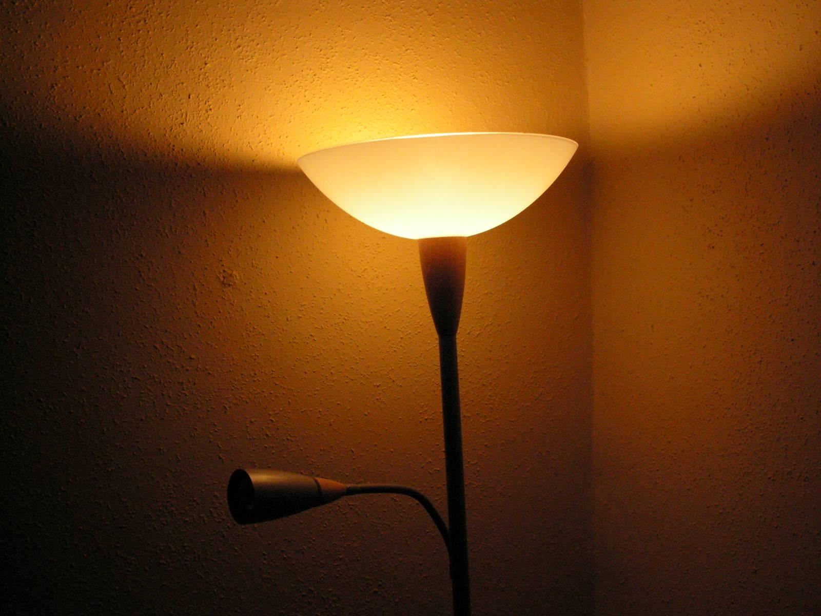 DiMAGE Z20: levný ultrazoom