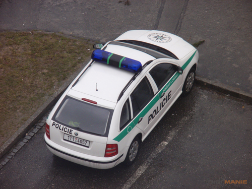 Olympus mju 9000: 10× ultrazoom v kompaktním balení